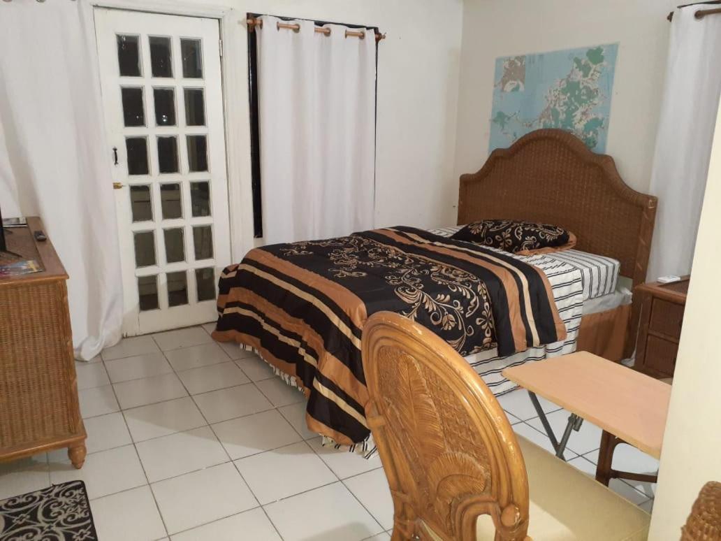 Calinago Friendly Family Sxm Bed and Breakfast Philipsburg  Buitenkant foto