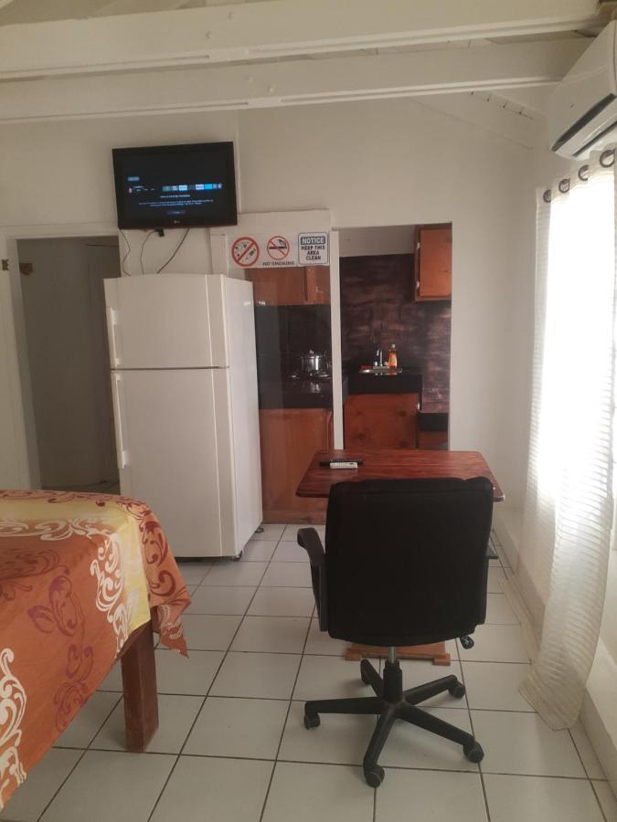 Calinago Friendly Family Sxm Bed and Breakfast Philipsburg  Buitenkant foto